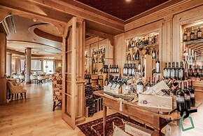 HOTIDAY Room Collection - Campiglio Pradalago