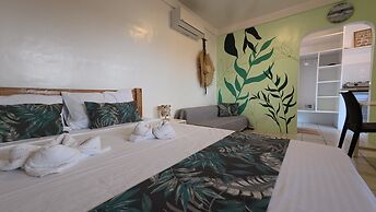 FreeDive Inn