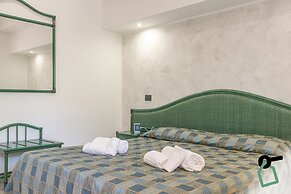 Hotiday Cefalù Mazzaforno