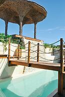 Celestial Penthouse with Private Jacuzzi
