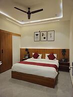 The Royal Orchid