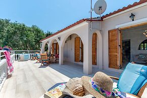 Villa Vavilla in Paxi