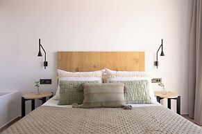 Olive Vista Suites