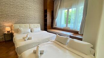 The Suites Straits Quay