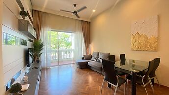 The Suites Straits Quay