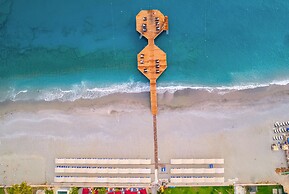 Senza Sunset Beach Hotel