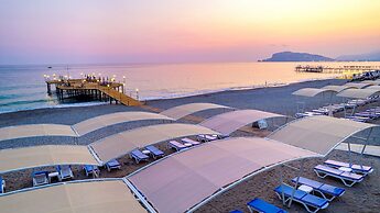 Senza Sunset Beach Hotel