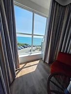 Marine Hotel
