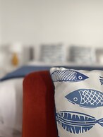Marine Hotel