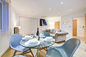 Hybrid Resi Greenwich