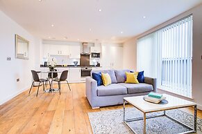 Hybrid Resi Greenwich
