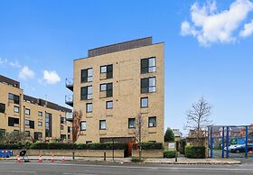 Hybrid Resi Greenwich