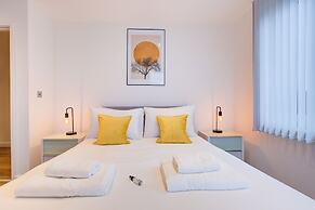 Hybrid Resi Greenwich