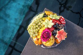 Naomi Boutique Suites