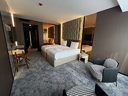 Nobel Design Hotel
