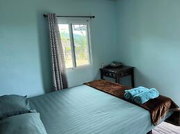 Baan Plai Laem Homestay