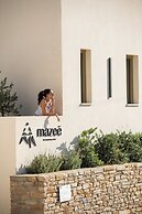 Mazee Paros