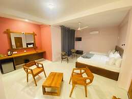 Mount Hunt Resort