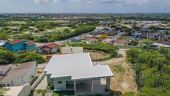 Modern NEW 2br1ba Nature Escape Great Location
