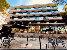 HOTEL NOIR