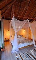 Sunset Villa - Luxury Beachfront Villa with Private Pool by Karula San