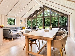 5 Star Holiday Home in Vaeggerlose