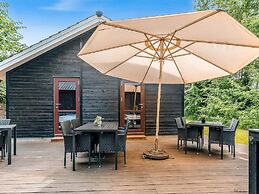 5 Star Holiday Home in Vaeggerlose