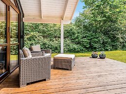 5 Star Holiday Home in Vaeggerlose