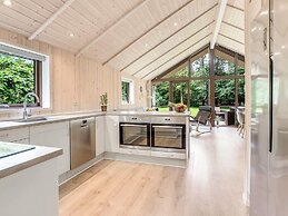 5 Star Holiday Home in Vaeggerlose