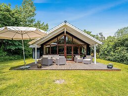 5 Star Holiday Home in Vaeggerlose