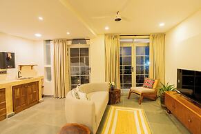 La Vaiencia Luxury Apartments