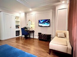 Ruby Queen Hotel