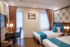 Ruby Queen Hotel