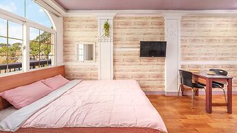 Taean Vintage House Pet-friendly Pension