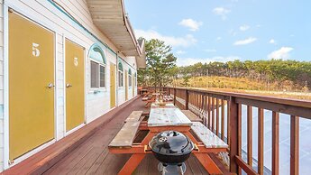 Taean Vintage House Pet-friendly Pension