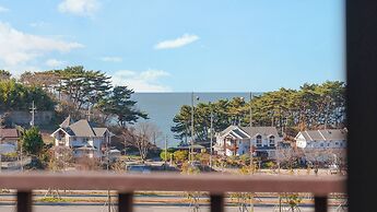 Taean Vintage House Pet-friendly Pension
