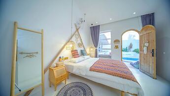 harbor Surf Hotel