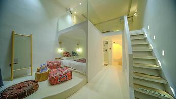 harbor Surf Hotel