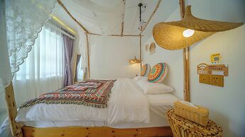 harbor Surf Hotel