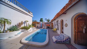 harbor Surf Hotel