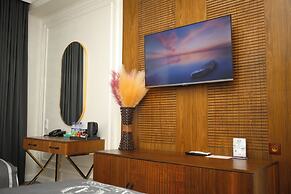 Aliz Boulevard Hotel