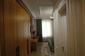 Aliz Boulevard Hotel
