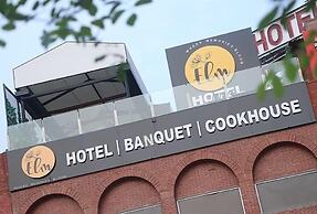 Hotel ELM