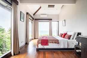 Aomi Villa