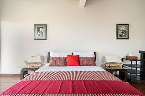 Aomi Villa