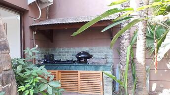 Aomi Villa