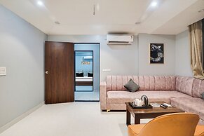 Hotel Grand Aana Inn