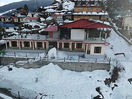 Pine Palace Homestay