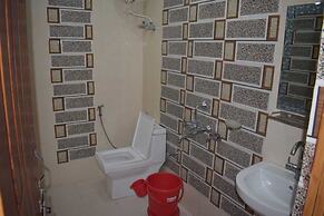 Pine Palace Homestay