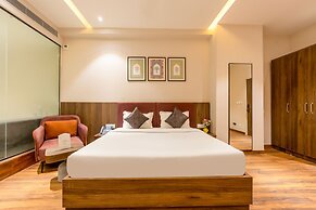 Saltstayz Premier - Mohali Chandigarh